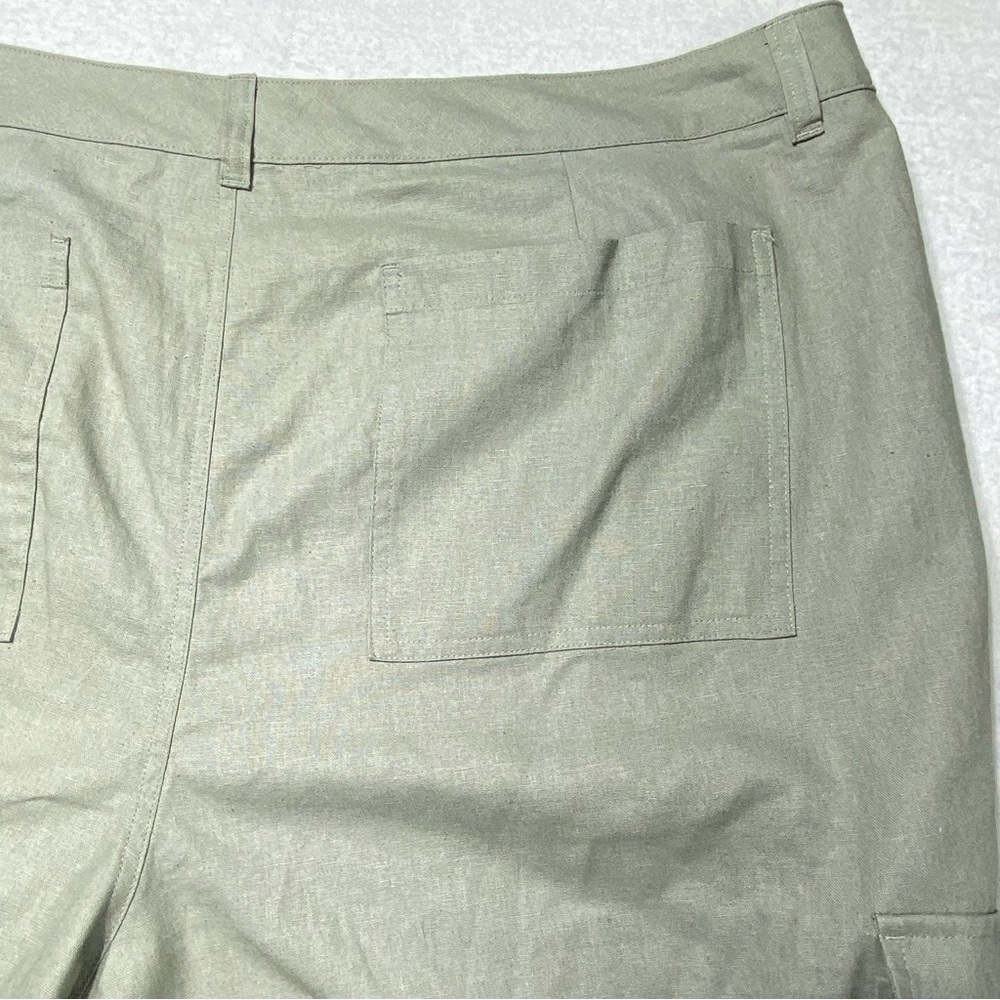 Falls Creek Cargo Pants Women Plus 24 Sage Gray Crop Stretch Casual Workwear NWT - Picture 11 of 16